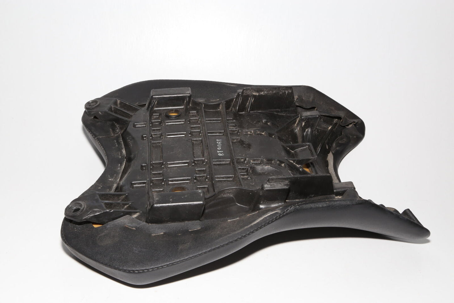 06-07 Yamaha Yzf R6 Front Drivers Seat Pad Saddle Pillion OEM