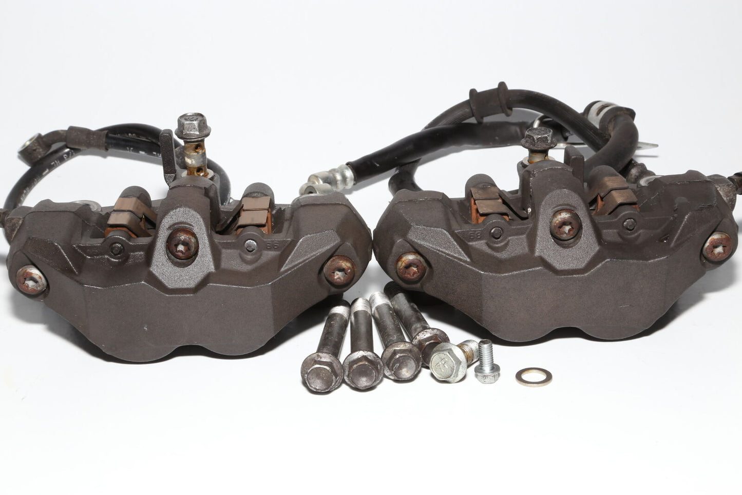 05-08 Suzuki Gsxr1000 06-09 GSXR600 750 Front Brake Calipers w/Bolts & Hoses OEM