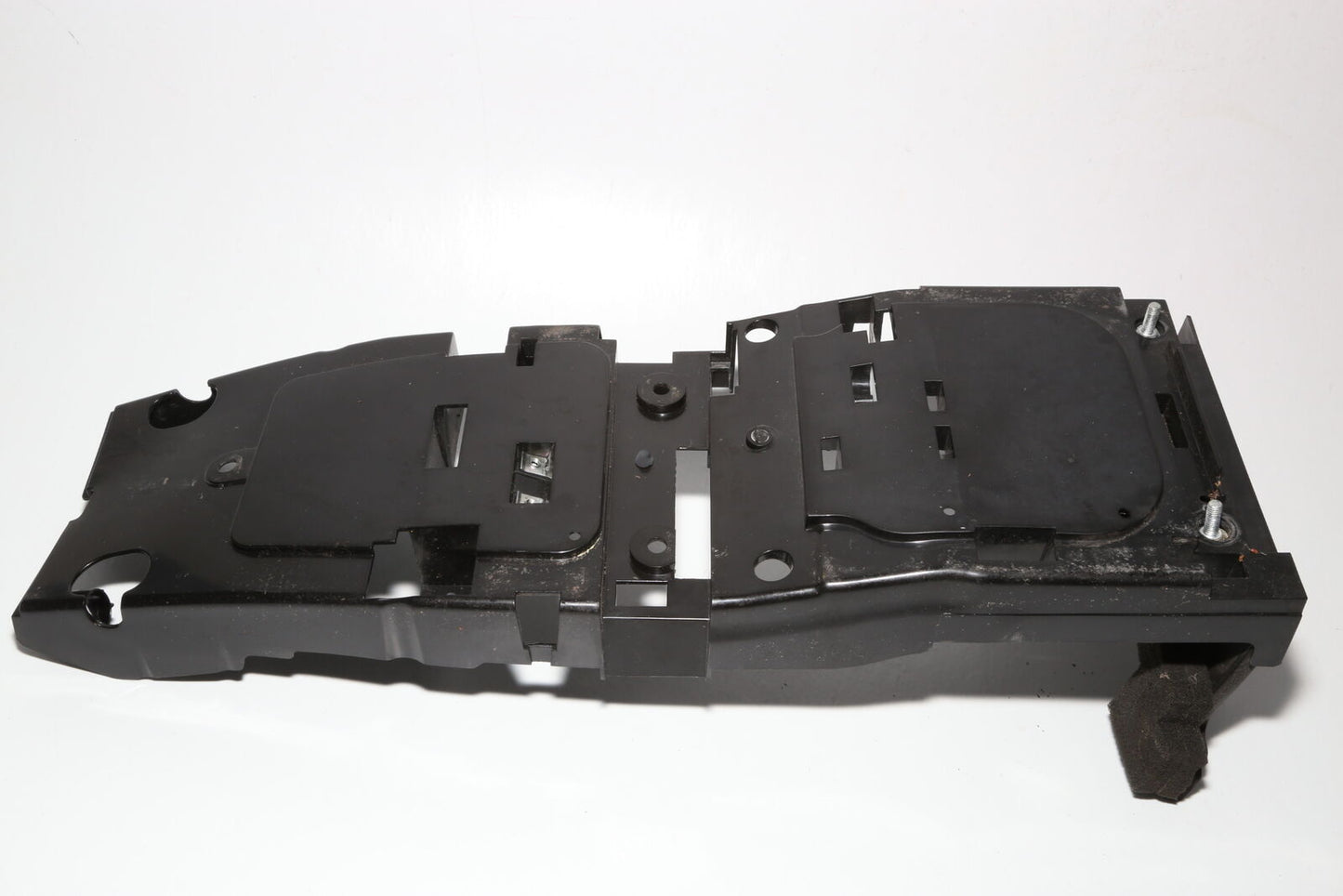 2010 Yamaha Yzf R6 Rear Back Tail Undertail Battery Tray Plastic