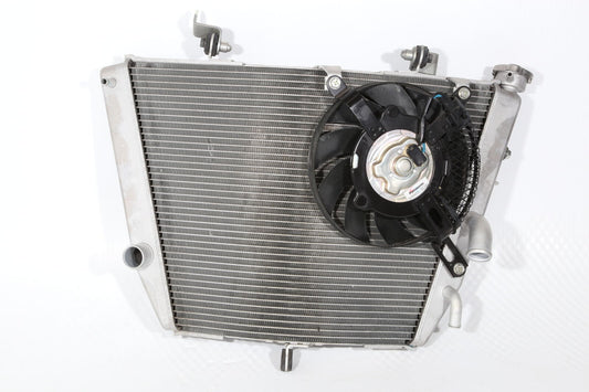 11-19 Suzuki Gsxr600 750 Engine Radiator Motor Cooler Cooling Radiater OEM *NICE
