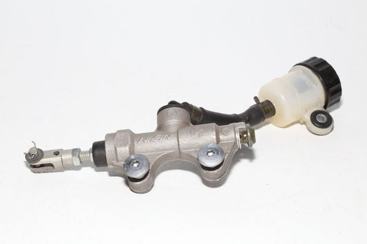 06-16 Yamaha Yzf R6 Rear Brake Master Cylinder W Reservoir 2c0-2583v-00-00 OEM